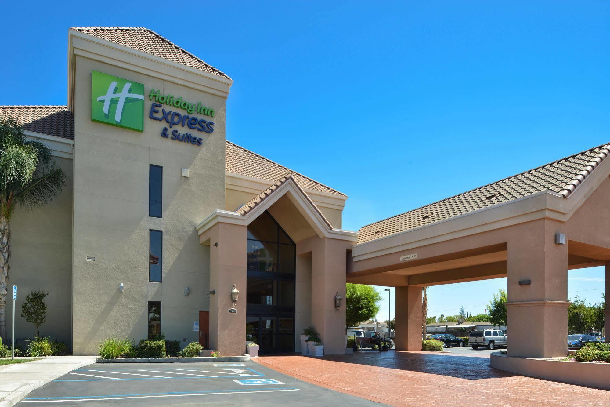 Holiday Express & By Ihg Hotel Lathrop