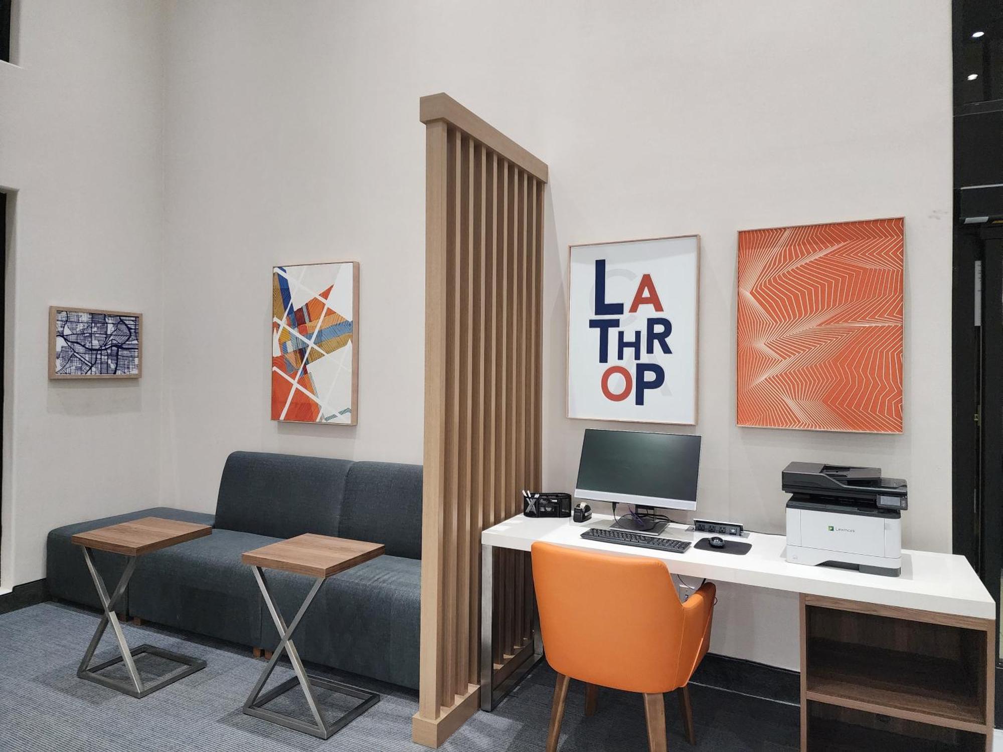 Express & By Ihg 2* Lathrop
