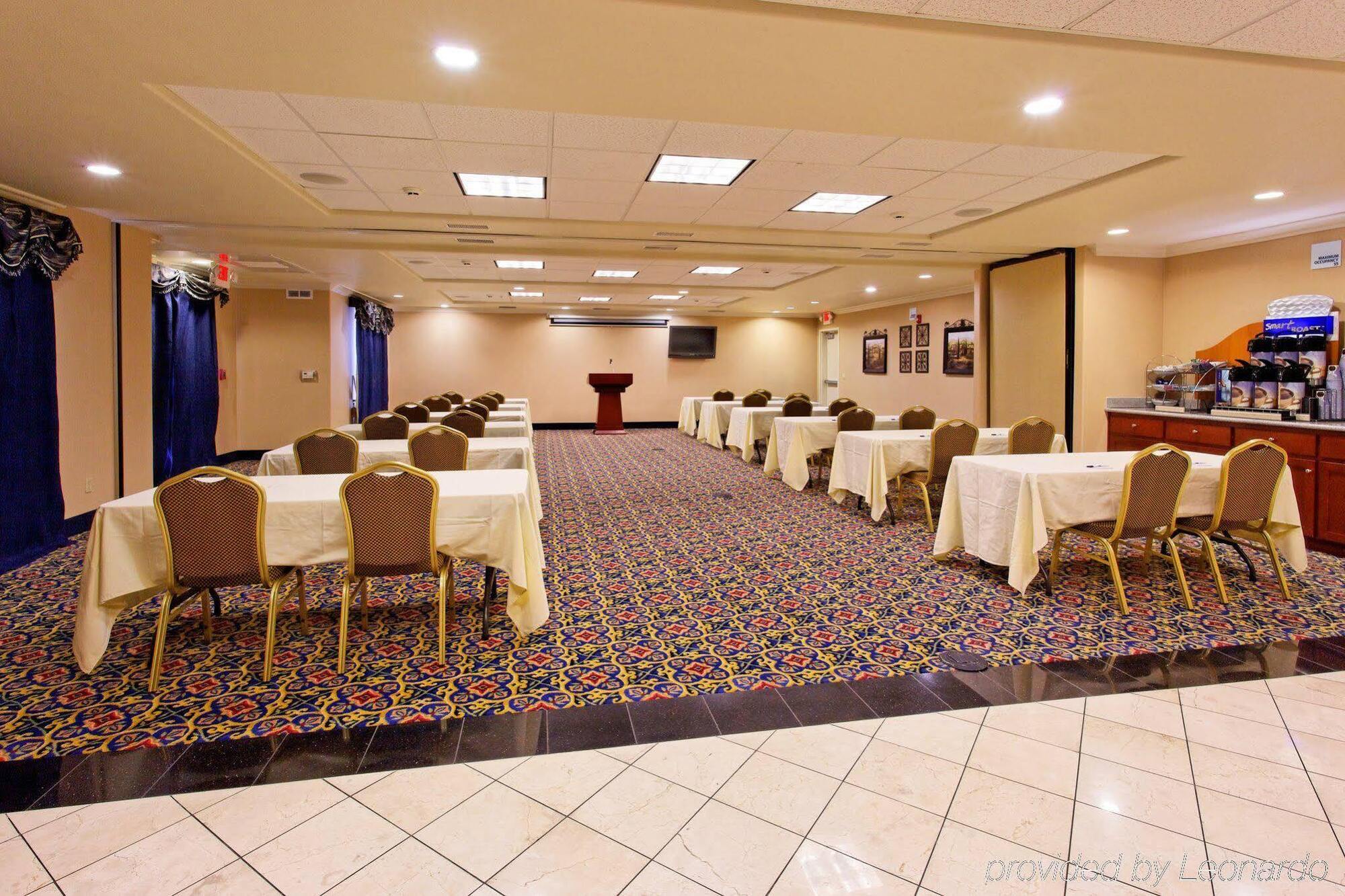 Hotel Express & By Ihg